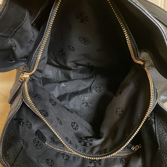 Tory Burch Harper Tote - Picture 14 of 16